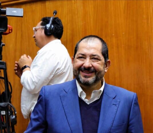 Paco Vázquez confirma participación en proceso interno de Morena.