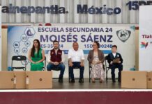 Alcalde de Tlalnepantla equipa con 15 computadoras a la Secundaria «Moisés Sáenz»