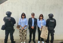 Detienen a tres por posible fraude en Tlalnepantla