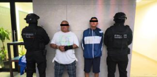 Caen dos presuntos narcomenudistas en Tlalnepantla les incautan 61 dosis de aparente cristal y cocaína
